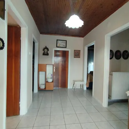 Holiday home Giannis House *