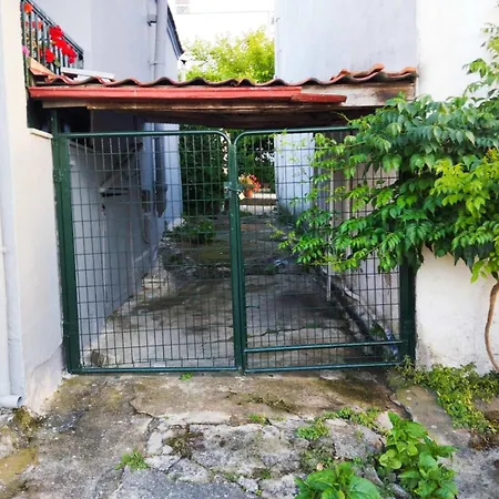 Holiday home Giannis House *